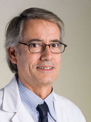 Docteur Orthopédiste Joshua Birch